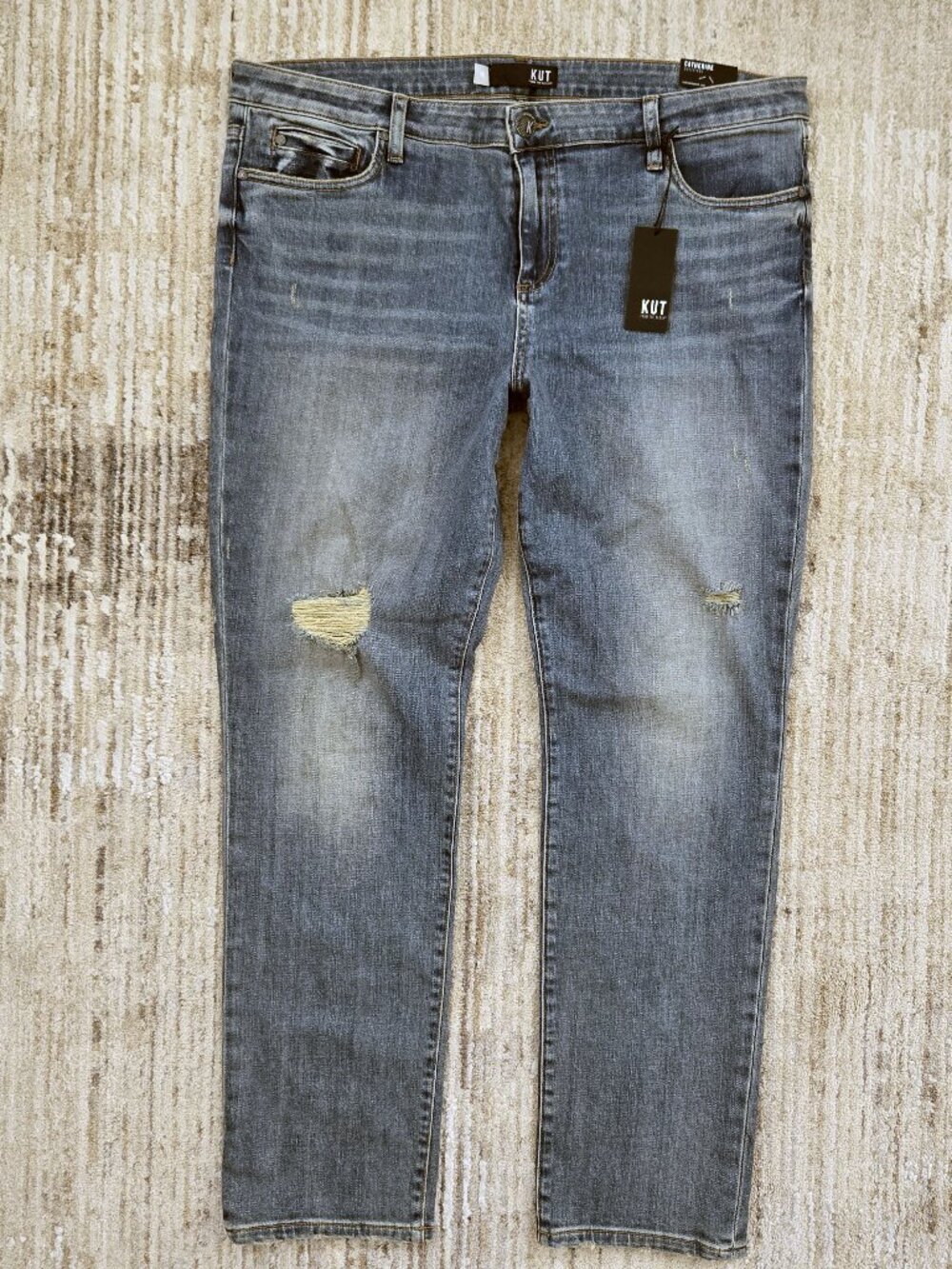 NWT Kut From The Kloth Catherine Boyfriend Jeans Womens Dusty Distressing 18